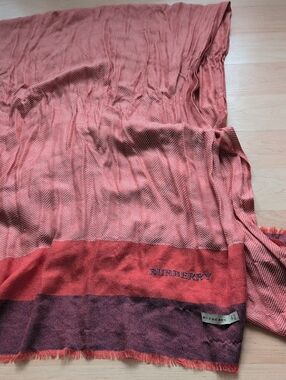Burberry scarv